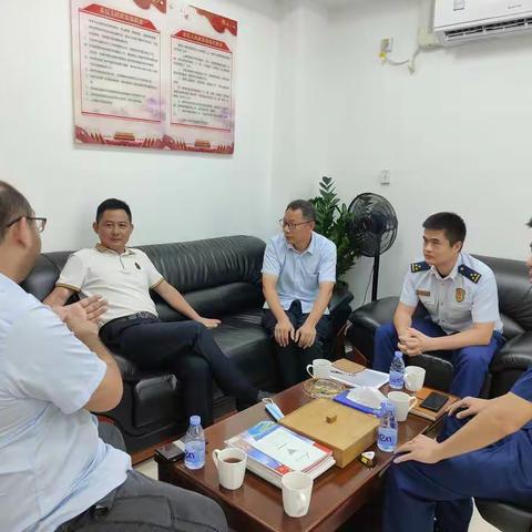 宝安大队防火监督员到燕罗街道办事处座谈交流消防安全工作