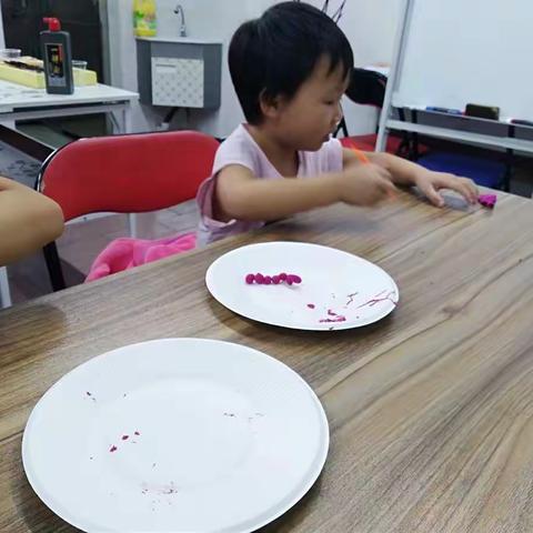 幼儿创意美术之粘土画