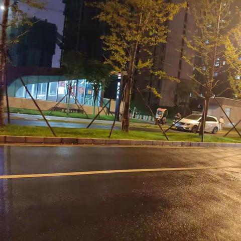 提高城市管理方式 牢固树立为民服务的意识