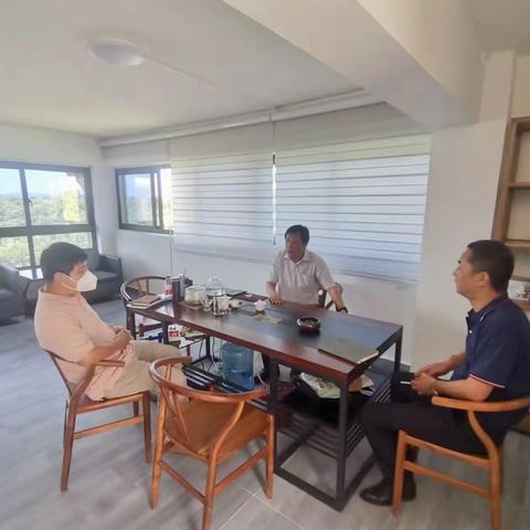 陵水黎族自治县民政事务服务中心开展养老服务中心“公建民营”项目讨论会