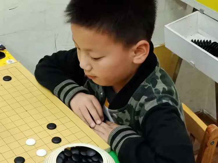 围棋从小学习，养成好性格，好习惯