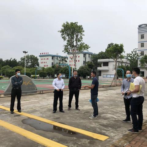 博罗县返校复学专项督查组莅临麻陂中学督查验收