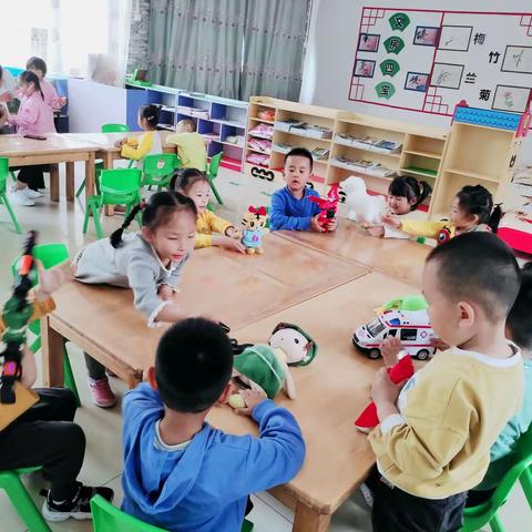 仁德幼儿园小一班“玩具主题分享日”