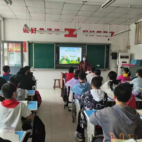 “早预警，早行动”--北铜冶小学国际减灾日宣传活动