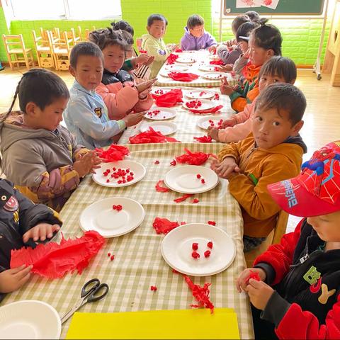 欧拉秀玛乡幼儿园：开展“童心爱祖国，喜迎二十大”活动
