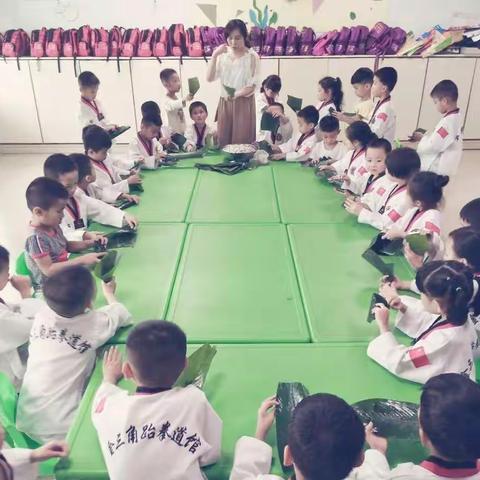 大大一班 “年年岁岁过端午，岁岁年年品粽子” 一“粽”浓情，一“粽”乡愁