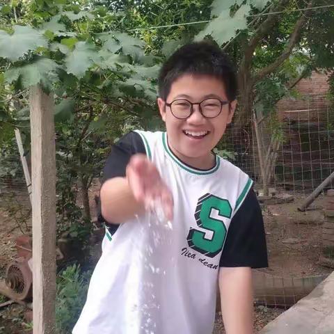 肥乡区2207班武世宇