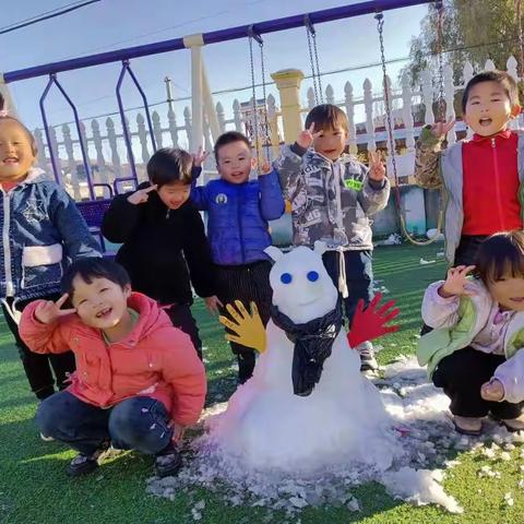 王务庄幼儿园“小雪”节气主题活动——《小雪到，冬始俏》