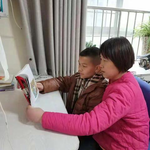 亲子阅读，书香相伴——五四班寒假阅读主题活动