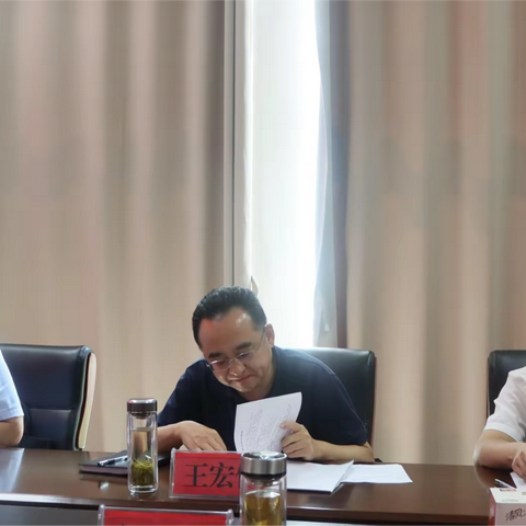 济宁市委常委、副市长王宏伟到梁山县开展带案下访活动