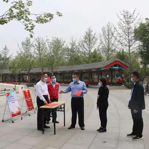 梁山县信访局组织开展《信访工作条例》集中宣传日活动