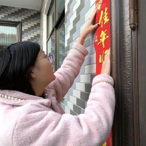 “感恩于心 回报于行”志愿服务关爱活动