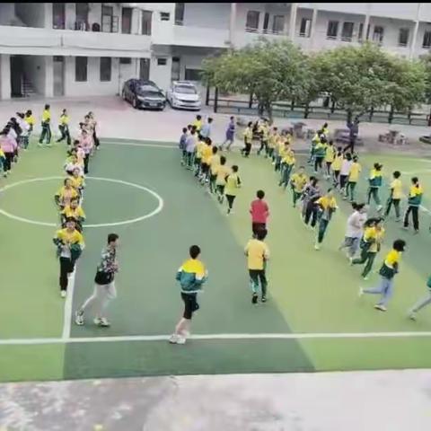 同心抗疫  暖心校园 ——坡心镇正村小学校园封控期间六年级学生的校园生活纪实