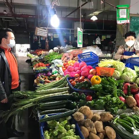 元宵佳节不松懈，坚守一线保平安，沙头所持续开展抗疫市场监管检查