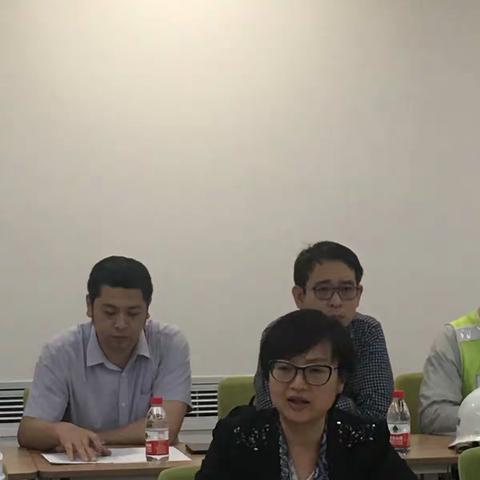 ［高新区文旅健康局］王海若副主任召开国际医学项目现场推进会