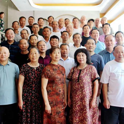 149师446团战友相聚在鸿锦名宴，庆祝中国人民解放军建军94周年  2021.8.1