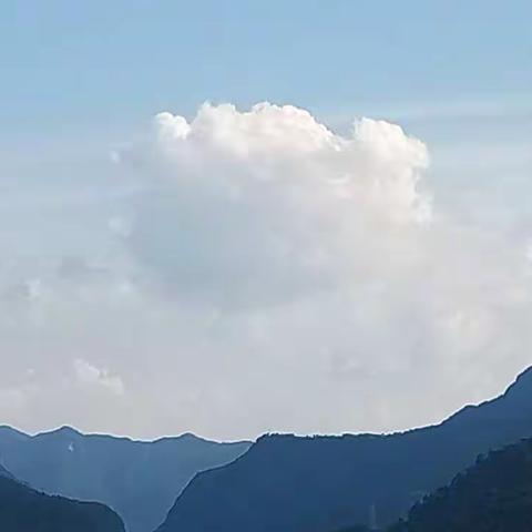 青春难得   以梦为马                      【襄阳职业技术学院师范学院小学教育2110班白小锦】