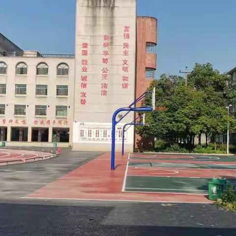 西河镇中心小学国庆假期安全警示