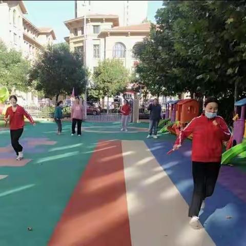 发展户外运动，增强幼儿体质——蓟州区第八幼儿园户外游戏教研活动