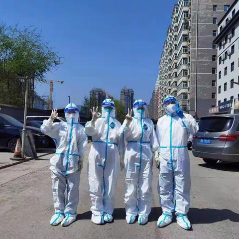 奋勇当先 巾帼力量