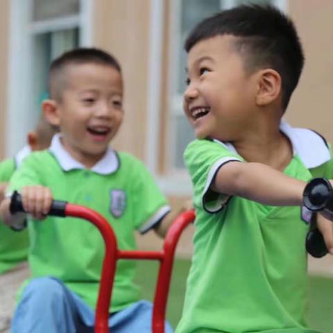 【华幼温馨提示】和孩子一起了解疫情，我们可以这么说......