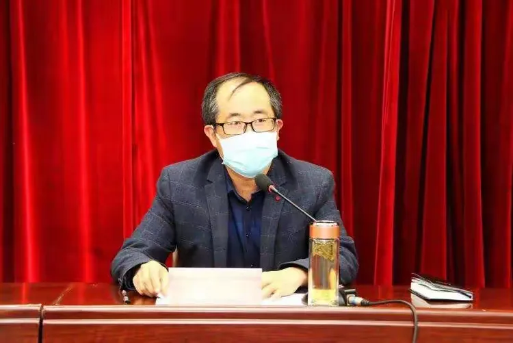 武乡二中初三年级备战中考励志教育主题班会