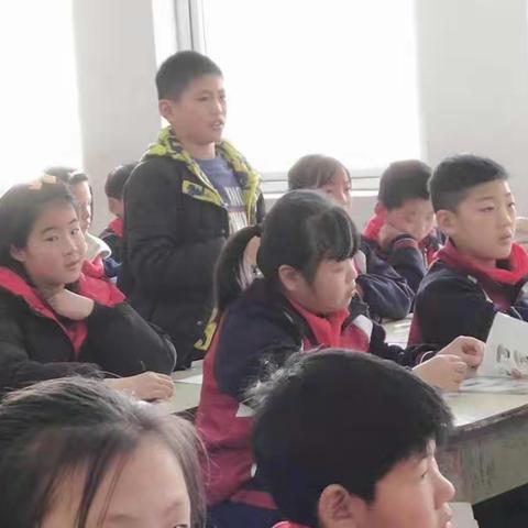 五实小综合科听课评课活动