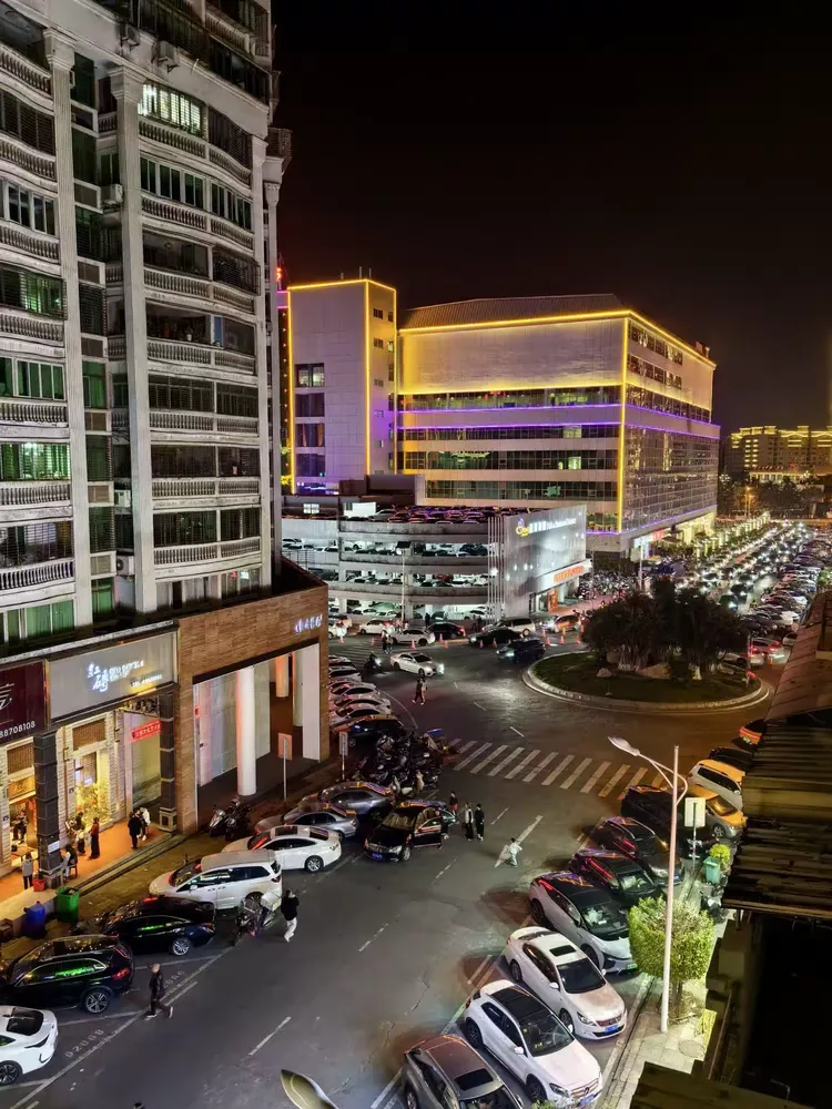 石狮市德辉商场夜景