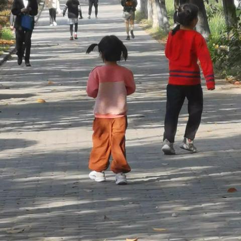 我们的短发长发短发