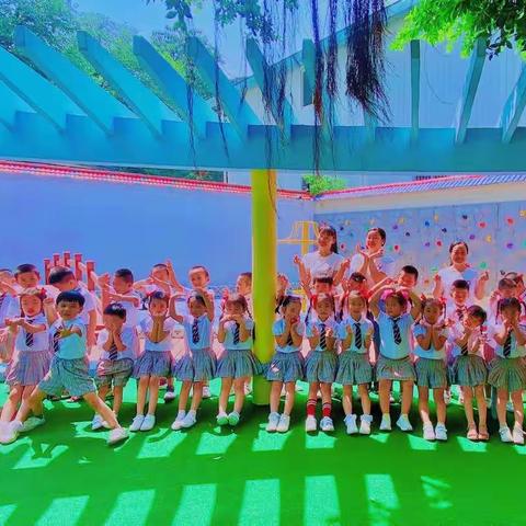 |教师风采介绍|愿做细雨，润物无声