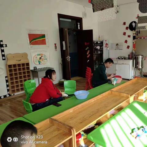 同心共筑，为幼儿健康保驾护航———塔城市第一幼儿园开展入园前卫生大扫除工作剪影