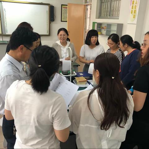 课下勤耕耘，课上方精彩———平度经济开发区小学英语备课作业批改检查掠影