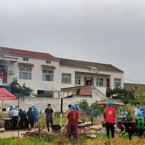端午送爱心 关爱老人送温暖