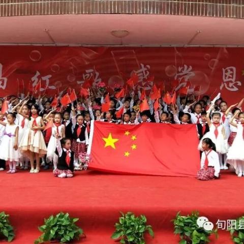 一三班——“唱红歌，感党恩”