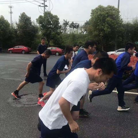 义亭镇消防中队开展体能月考核