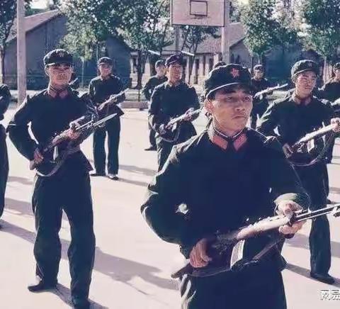 滁县东营房操场！我小时候的家！