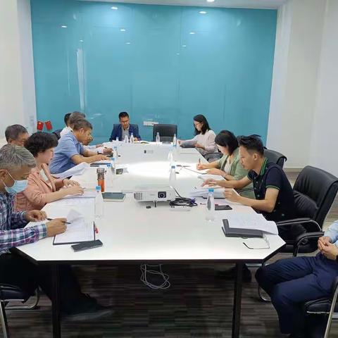 胡海霞主持召开省七届民族运动会工作会议