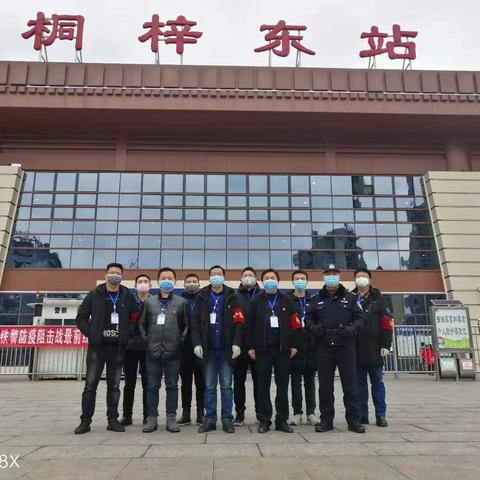 守住一个卡，护住一座城，沉着冷静战疫魔一一一娄山关高新区干部张绍友驻卡点战区疫情工作实记