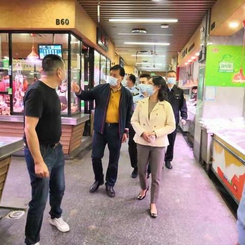 市局党组成员、副局长莫熙玲到盐田督导“创文”和疫情防控工作