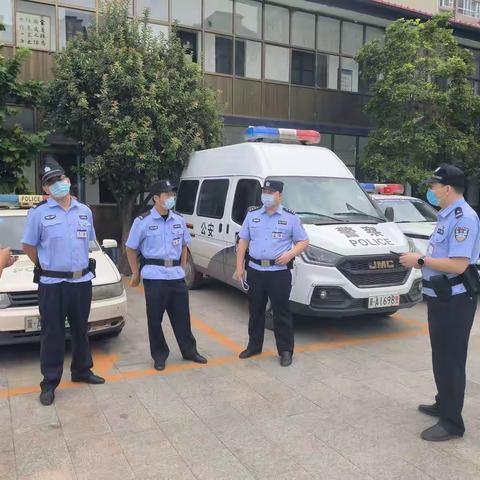 大数据中心联合城关派出所出警