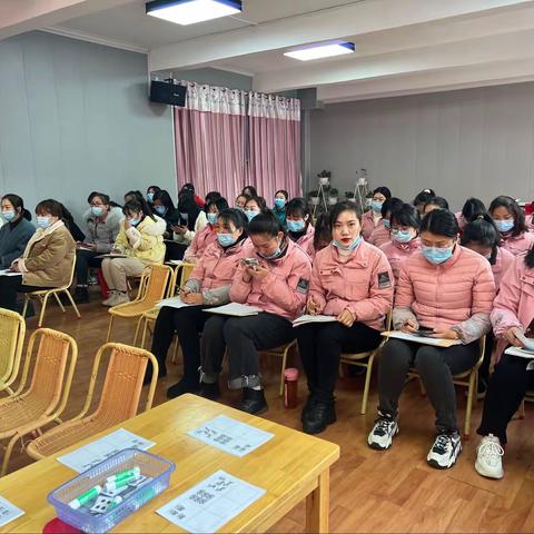 新密市市直第二幼儿园举行2021年度幼儿园科学领域（数学）活动观摩研讨会