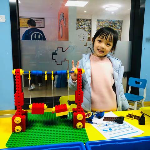 殷悦溪小朋友的乐高小小发明家之旅