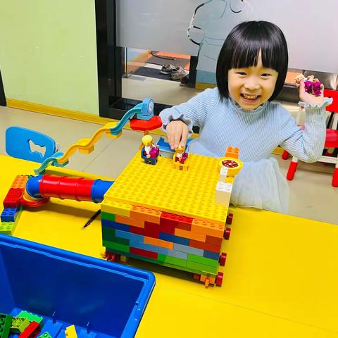 谢逾白小朋友的乐高小小工程师之旅