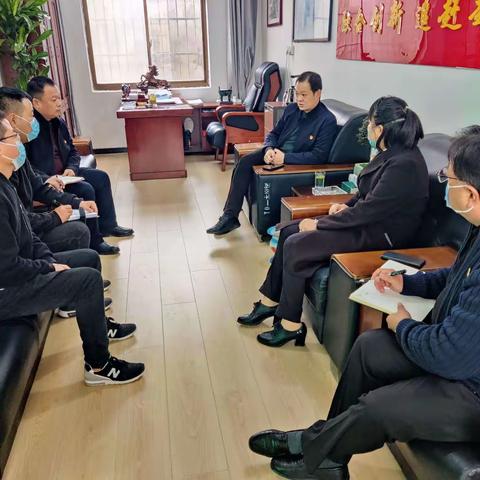 副县长李强深入冯村镇指导当前重点工作