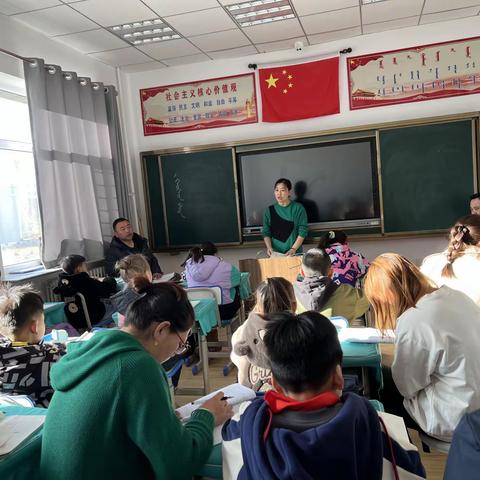 抓习惯养成，促质量提升——巴彦高勒小学开展学生学习习惯检查活动