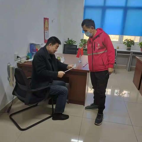 “守住钱袋子,护好幸福家”圣井街道网格员开展“防范打击非法集资”宣传活动