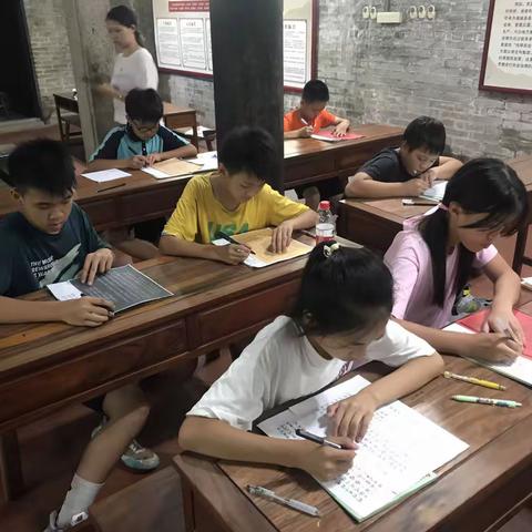 龙之堂文化～萧关明老师书画教学走进瓜岭村