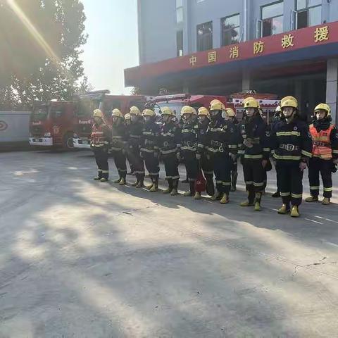 强化执勤备战——临漳县杜康路消防救援站“中秋节”期间开展无预案拉动演练