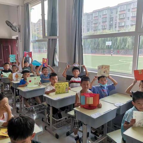 老师，我爱您——实验小学一年级12班教师节感恩活动