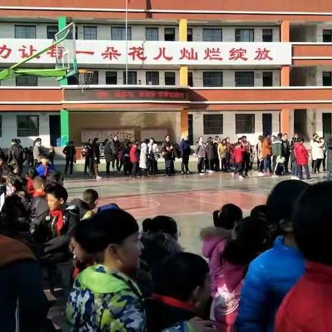 二年级冬季运动会。